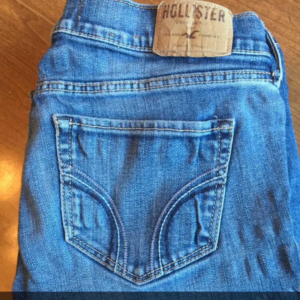 Hollister jeans